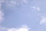 wolken-kondenzstreifen